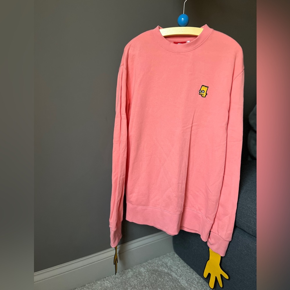 The Simpsons sweatshirt in orange pink color with ✋TWO YELLOW HANDS decorated✋🤩